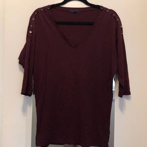 Plum 3/4 sleeve gap top